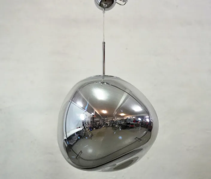 Taklampa "Melt" Tom Dixon
