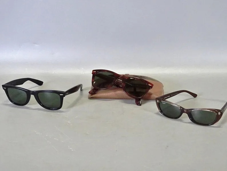 3 par solglasögon, Ray-Ban