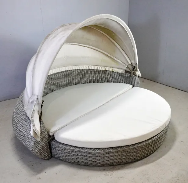 Loungesoffa/säng, Hillerstorp