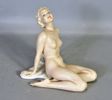 Figurin "Sittande kvinna" Wallendorf, Tyskland, 1900-tal