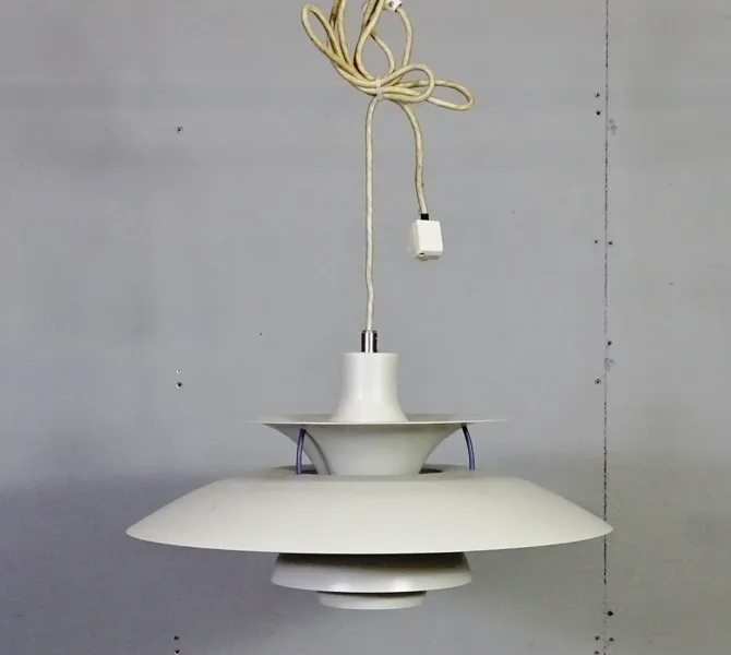 Taklampa "PH-lampa" Poul Henningsen, Louis Poulsen, 1900-talets andra hälft