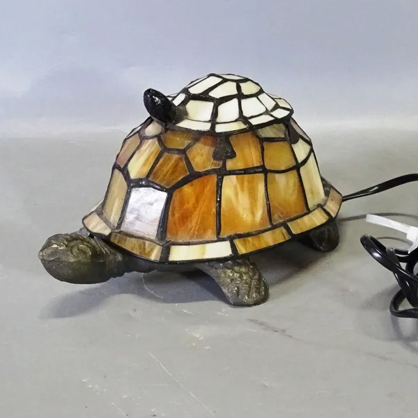 Bordslampa "Sköldpaddor" 1900-talets senare del