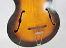 Akustisk orkestergitarr, Capella, 1900-tal
