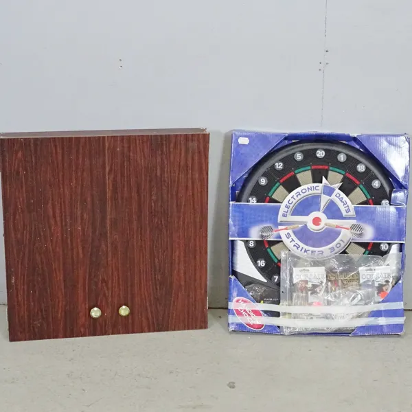 Elektronisk darttavla, Striker 300 