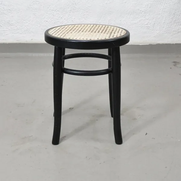 Pall, Thonet-typ, 19/2000-tal