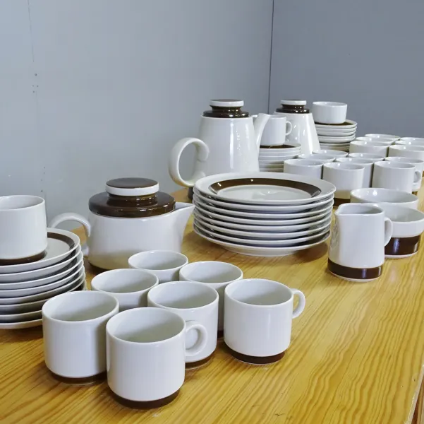 Kaffe-/te- och mockaservis "Forma" Olle Alberius, Rörstrand, 1900-talets andra hälft