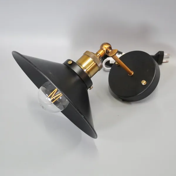 Vägglampa, Globo, 2000-tal