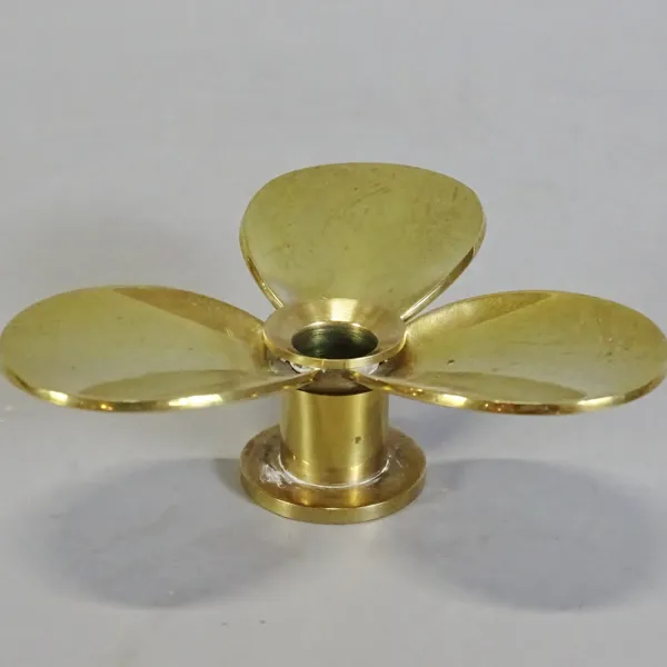 Ljusstake "Propeller" Pierre Forsell, Skultuna, 1970/80-tal