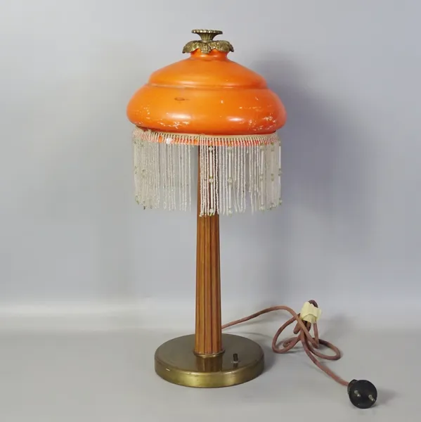 Bordslampa, 1900-talets första hälft