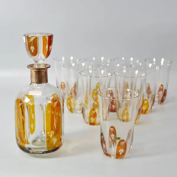 Karaff samt 10 st glas, Hovmantorp