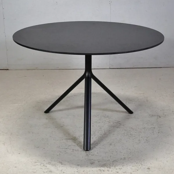 Runt bord "Miura" Plank, 2000-tal