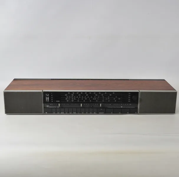 Radio, Bang & Olufsen