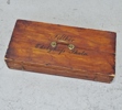 Låda med handtag, 1900-talets första hälft