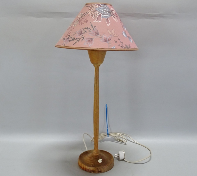 Bordslampa, furu, 1900-tal