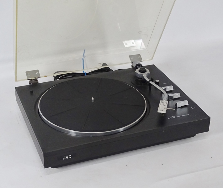 Vinylspelare, JVC