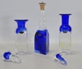 Parti figuriner, flaskor samt vas, Stockholms Glasbruk, Skansen, 8 delar