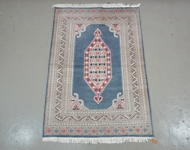 Matta, orientalisk, ca 184*128 cm