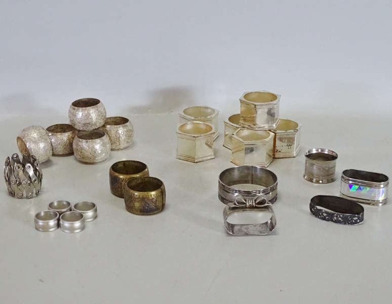 Samling servettringar, metall, 1900-tal