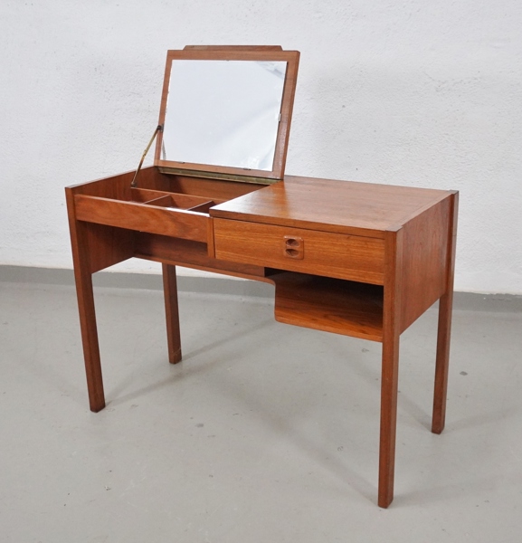 Sminkbord, 1900-tal, teak