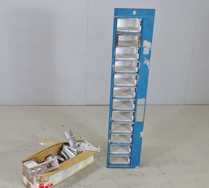 Varuautomat, i delar