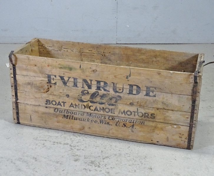 Trälåda "Evinrude"