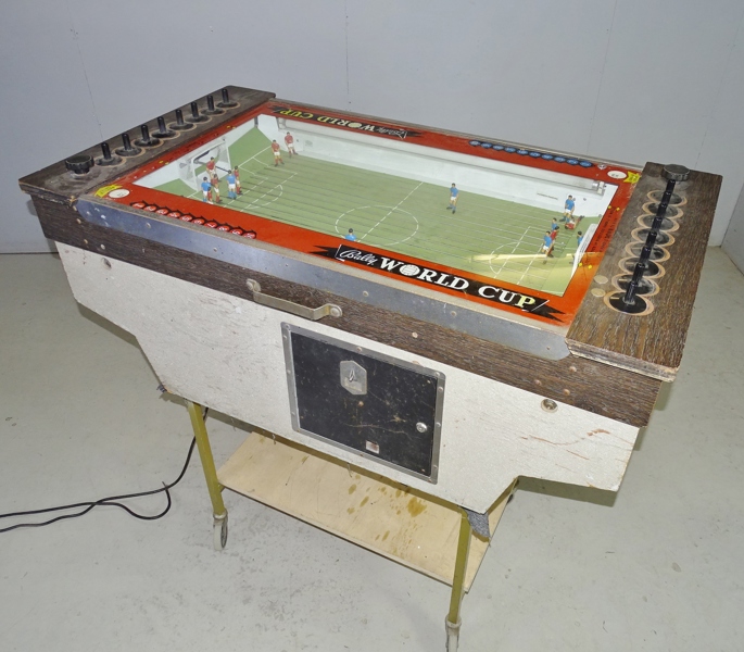 Fotbollsspel, Bally World Cup, 1900-tal