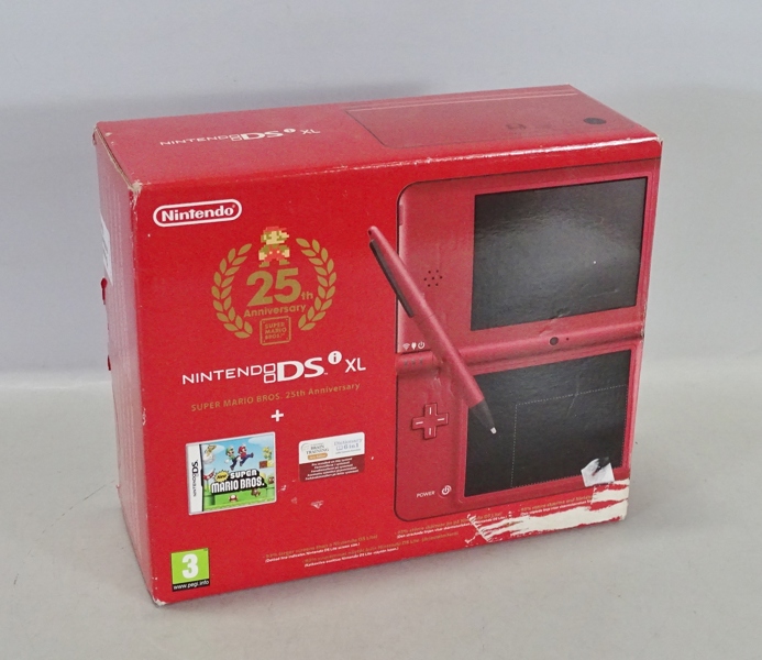 Spelkonsoll, Nintendo, DS i XL
