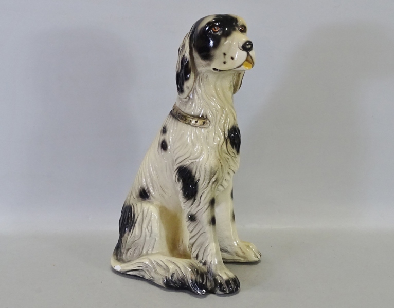 Figurin "Sittande hund" 1900-tal