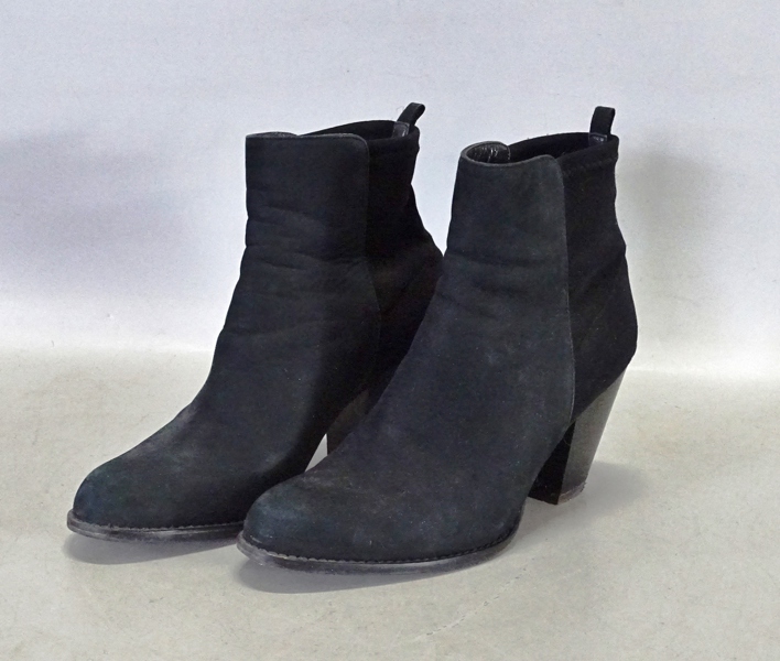 1 par damskor, Stuart Weitzman