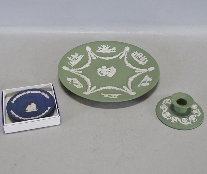 Tallrik, ljusstake samt askfat, Wedgewood, England, 1900-tal