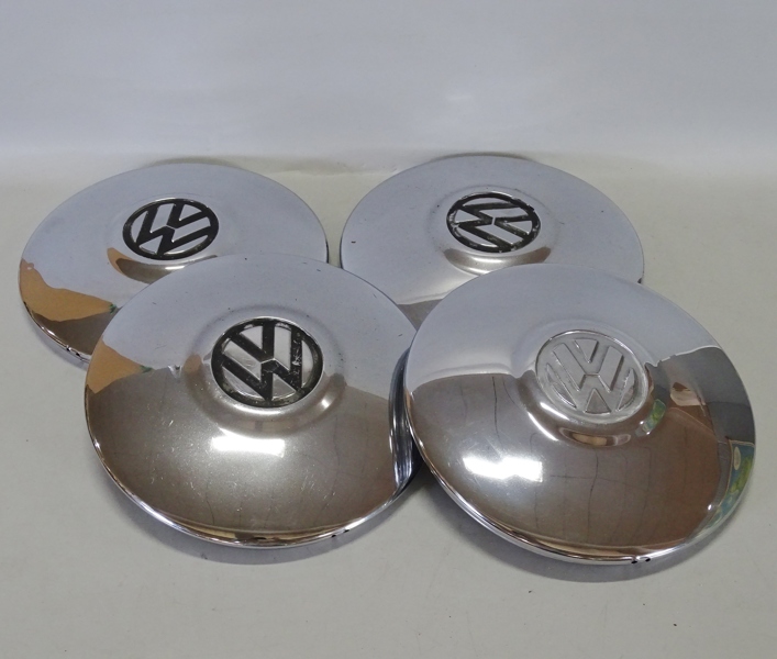4 st äldre navkapslar, Volkswagen