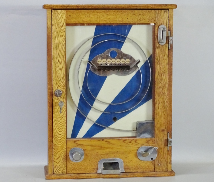äldre Spelautomat, 1900-tal, ek