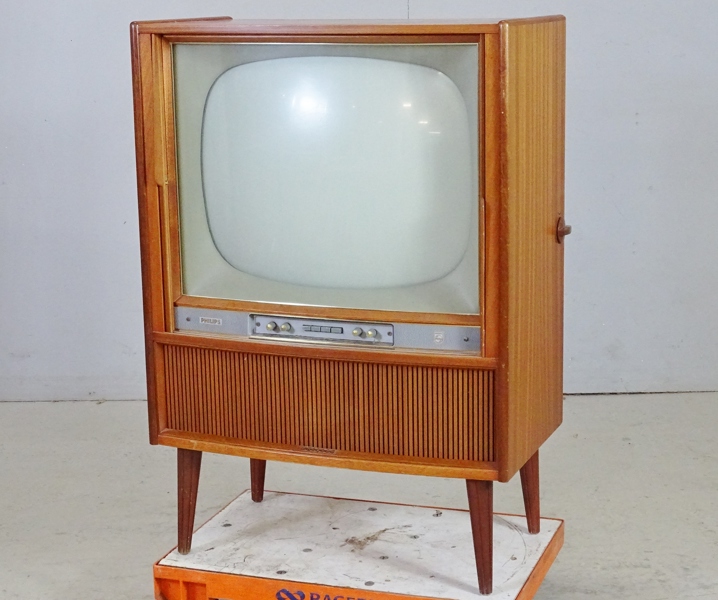 äldre TV med jalusidörrar, Philips