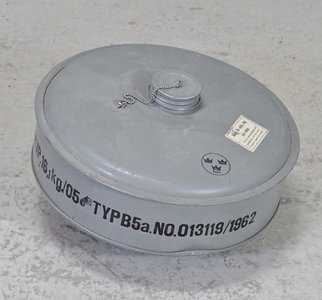 2 st Filter, Tre Kronor, militärt, 1960-tal