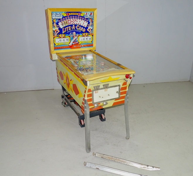 Flipperspel, Lite-A-Card, Gottlieb