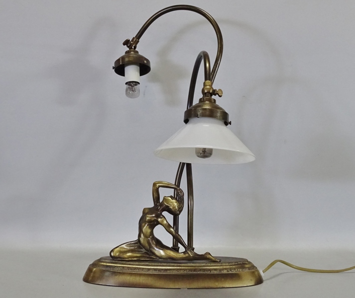 Bordslampa, metall, Lyktan