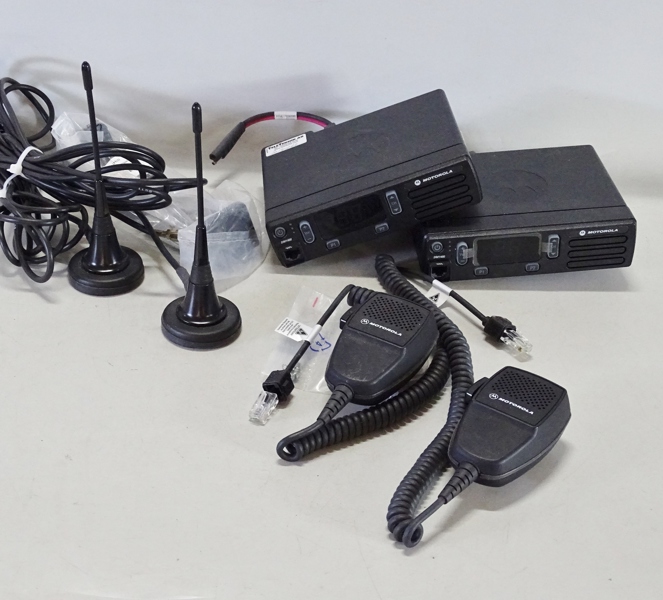 2 st. comradio, Motorola, MDM01QNC9JC2AN