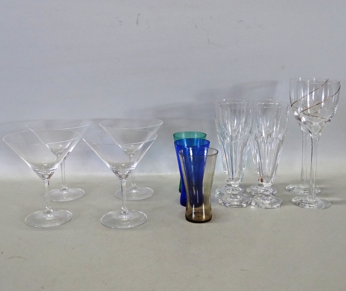 Parti diverse glas, 13 delar, Bl. a. Kosta-Boda, Orrefors m. fl.