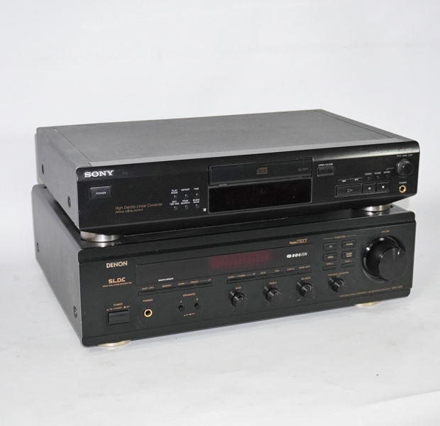 Receiver samt CD-spelare, Denon / Sony