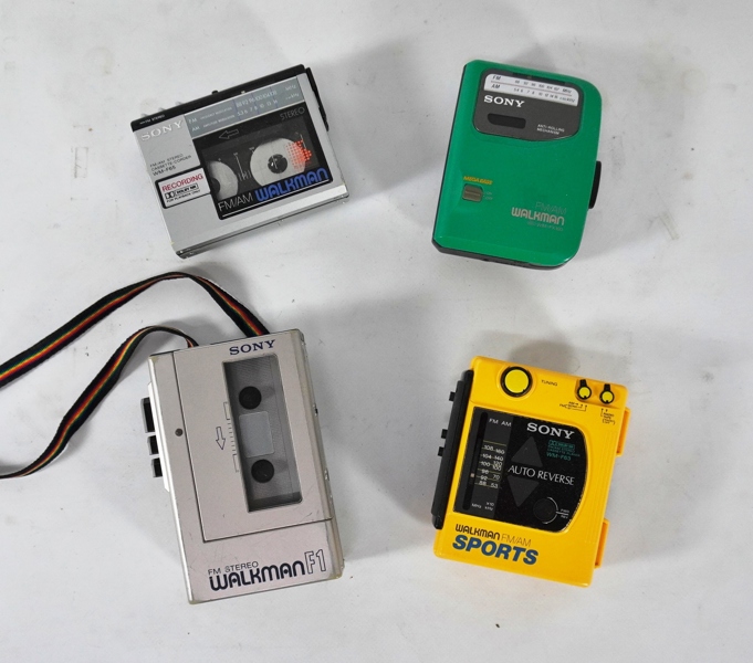 4 st bärbara bandspelare, Sony Walkman