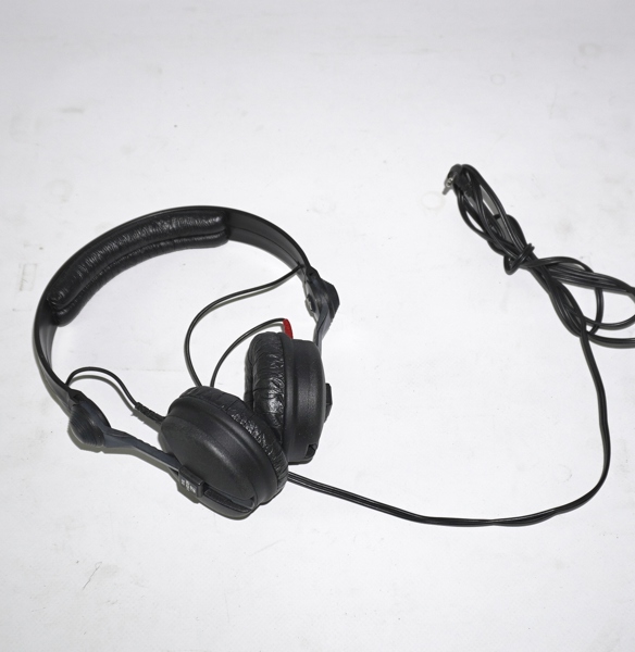 1 par hörlurar, Sennheiser