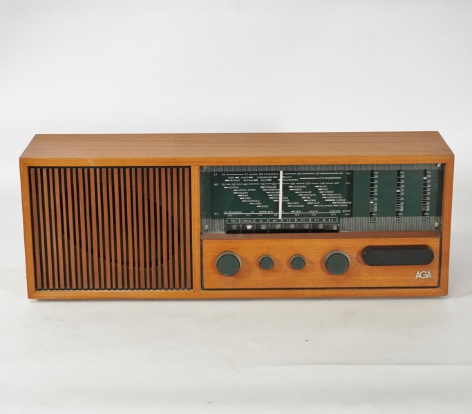 Radio, AGA