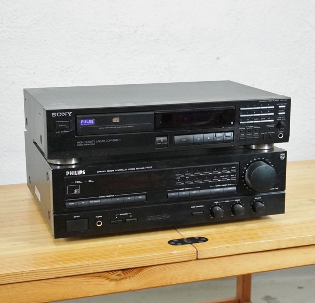 Receiver samt CD-spelare, Philips / Sony