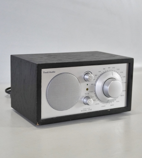 Radio, Tivoli