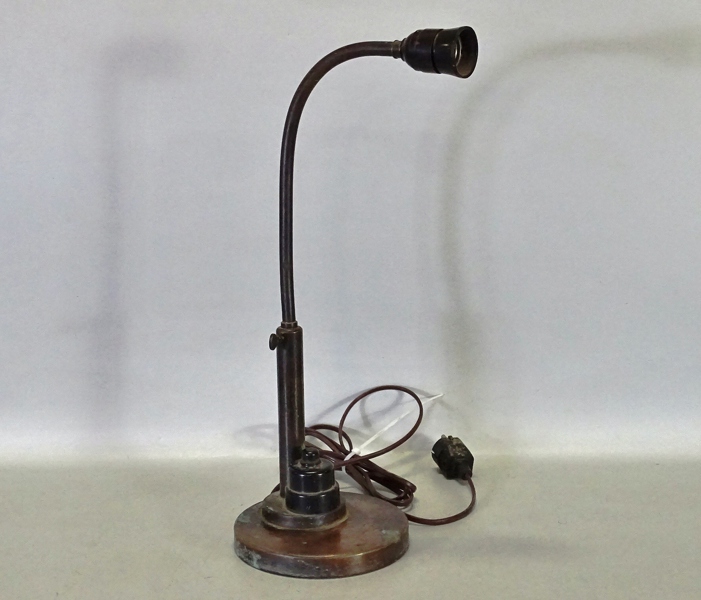 Bordslampa, koppar, 1900-tal