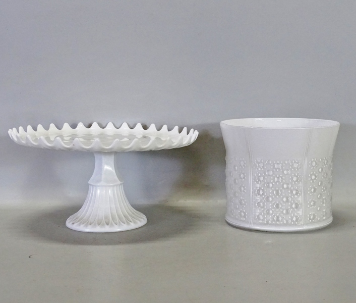 Ytterfoder samt tårtfat, Orrefors / Glimma Glasbruk