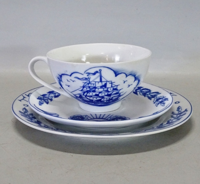 Tekopp med fat & assiett "Tro, hopp, kärlek" by Mutti