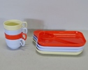 4 st. serveringsbricka med kopp, "Kristallon" Skaraplast, 1950/60-tal