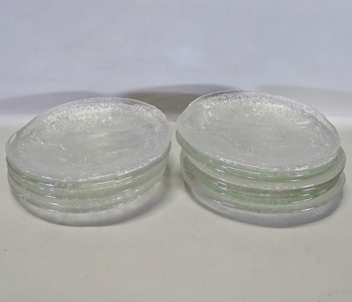 14 st. tallrikar "Entrecotes-Filet" Pukeberg