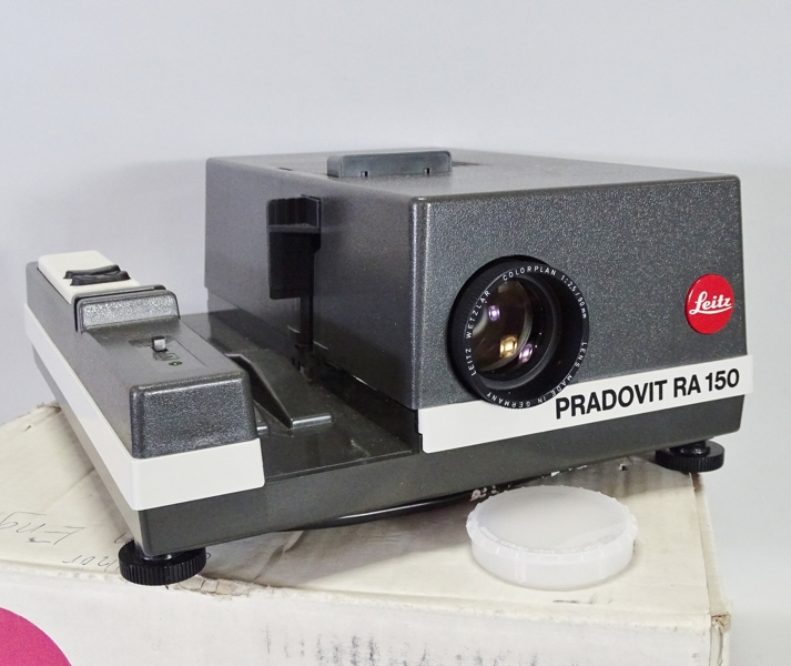 Diaprojektor, Leitz, Pradovit RA 150